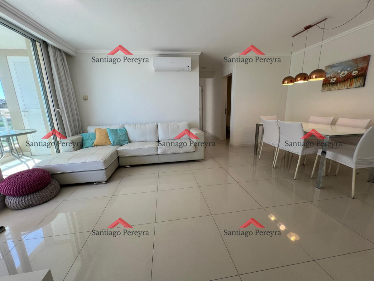 Apartamento ID.13982 - EDIFICIO CRUCEROS PRIMERA LINEA 2 DORMITORIOS EN SUITE
