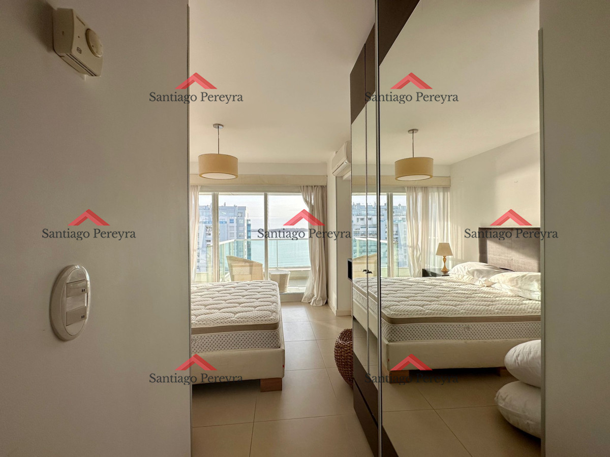 Apartamento ID.15863 - Apartamento en venta de 2 dormitorios en Gala Tower, Punta del Este.