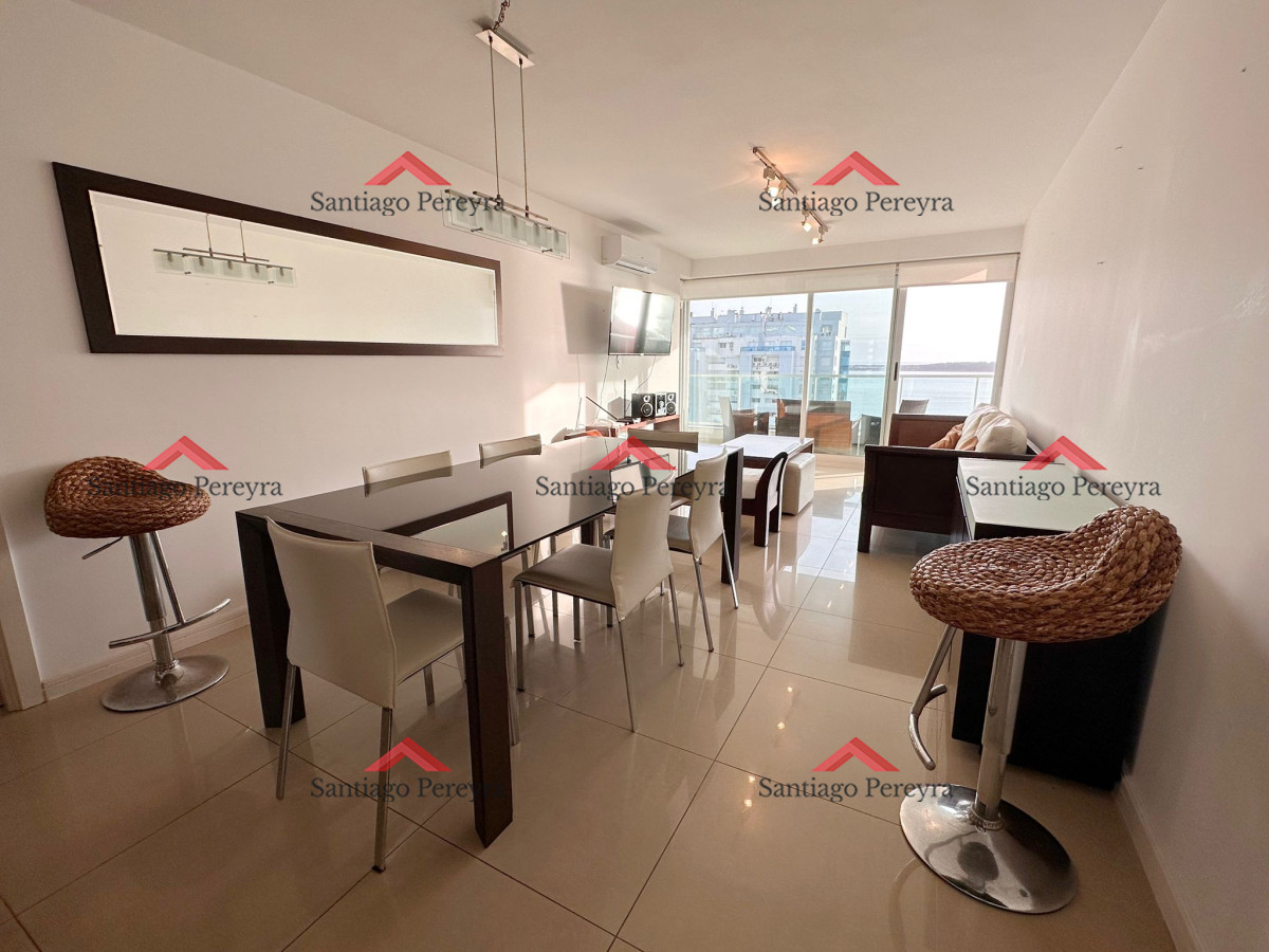 Apartamento ID.15863 - Apartamento en venta de 2 dormitorios en Gala Tower, Punta del Este.