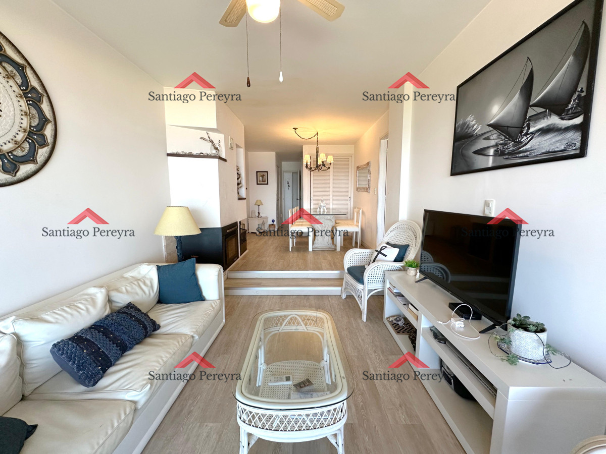 Apartamento ID.15734 - Penthouse en Venta de 3 dormitorios en Playa Mansa, Punta del Este