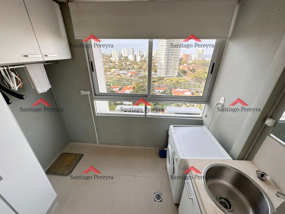 Apartamento ID.15863 - Apartamento en venta de 2 dormitorios en Gala Tower, Punta del Este.