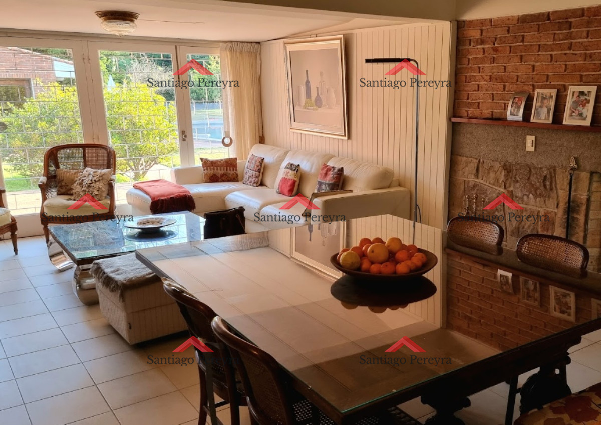 Casa ID.15026 - Casa en Venta de 3 Dormitorios en Suite en San Rafael, Punta del Este