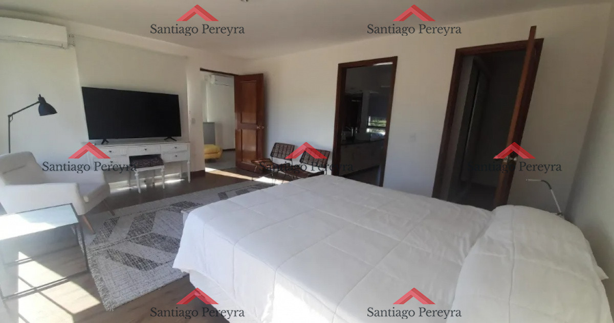 Casa ID.15151 - Hermosa Casa de 4 dormitorios en Rincón del Indio - Punta del Este