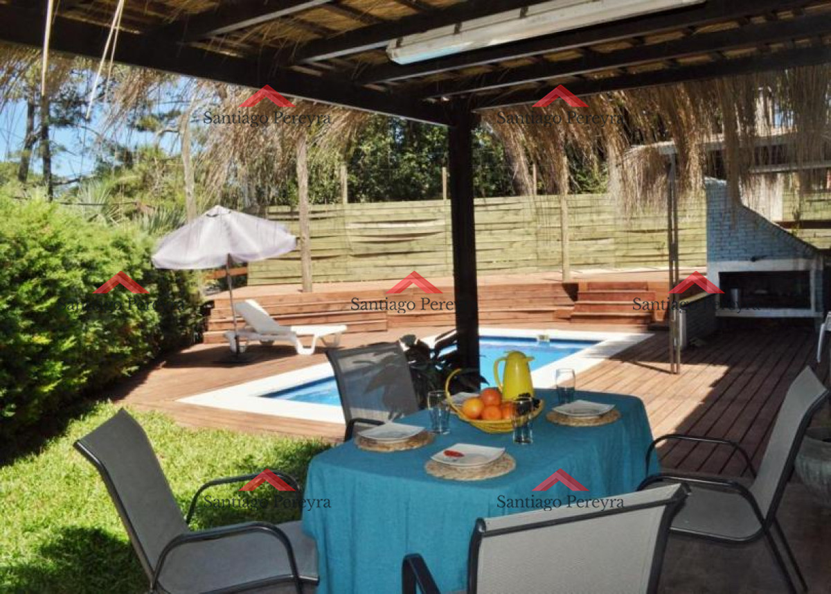 Casa ID.7089 - MUY LINDA CASA CON PISCINA EN SAN RAFAEL