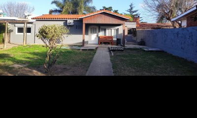 Casa En Venta De 3 Dormitorios, Las Delicias Punta del Este