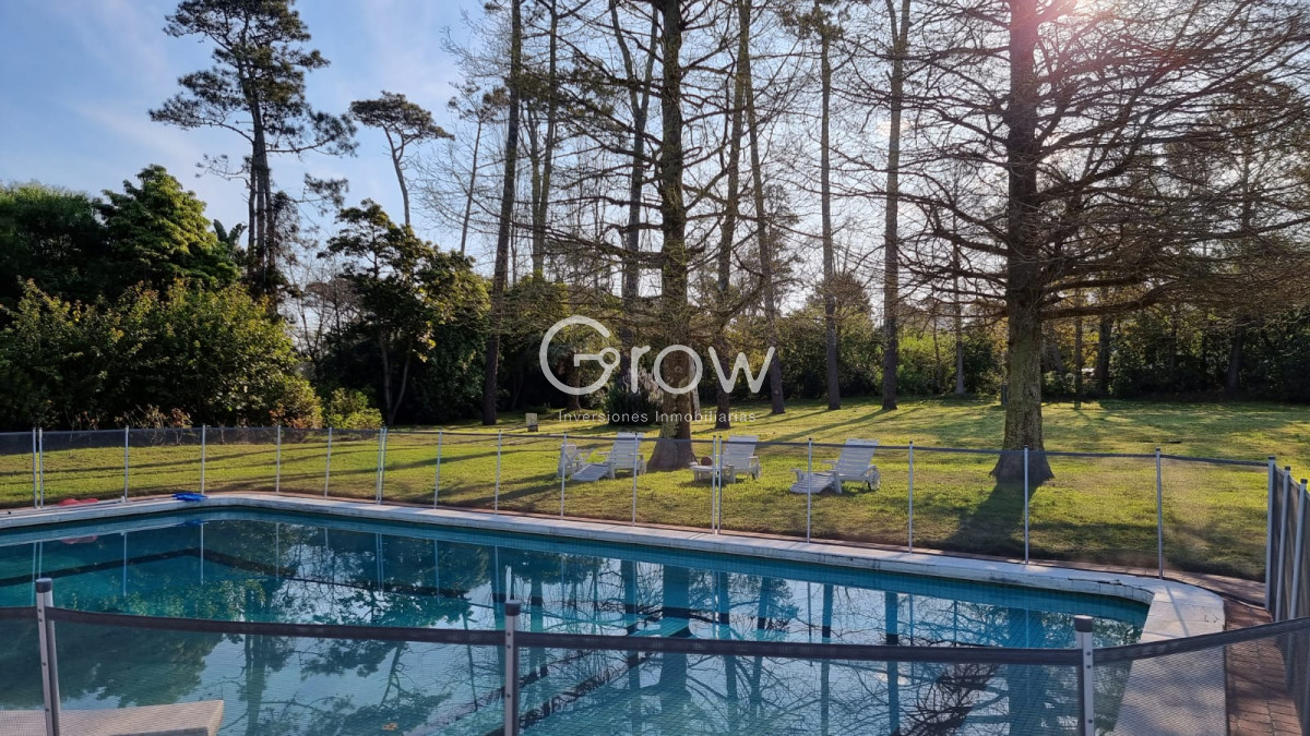 Casa ID.1577 - Casa en Venta de 3 Dormitorios en Suite en San Rafael, Punta del Este