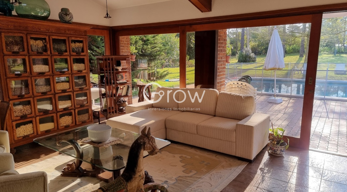 Casa ID.1577 - Casa en Venta de 3 Dormitorios en Suite en San Rafael, Punta del Este