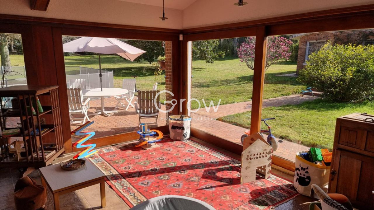 Casa ID.1577 - Casa en Venta de 3 Dormitorios en Suite en San Rafael, Punta del Este