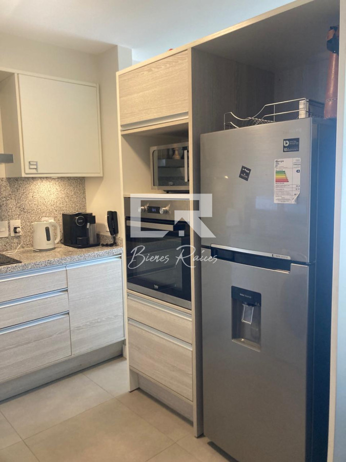 Apartamento ID.708 - Departamento de 2 Dormitorios en Venta, Edificio Green Life. Punta Del Este