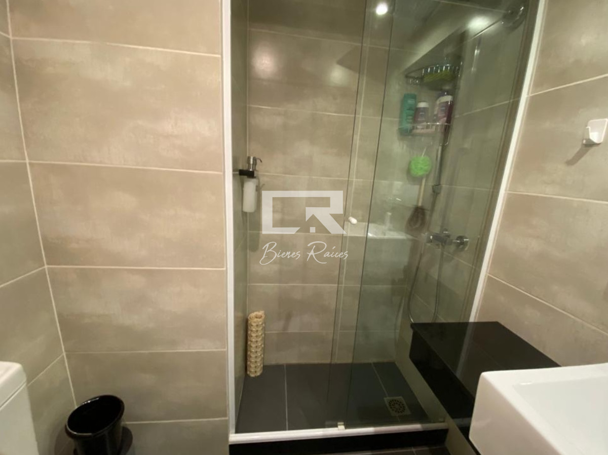 Apartamento ID.732 - Excelente Departamento de 2 Dormitorios en Alquiler temporario en Edificio Bonaire, Punta del Este
