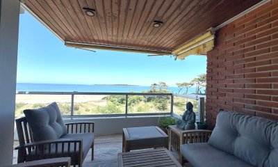 Penthouse en Venta de 3 dormitorios en Playa Mansa, Punta del Este