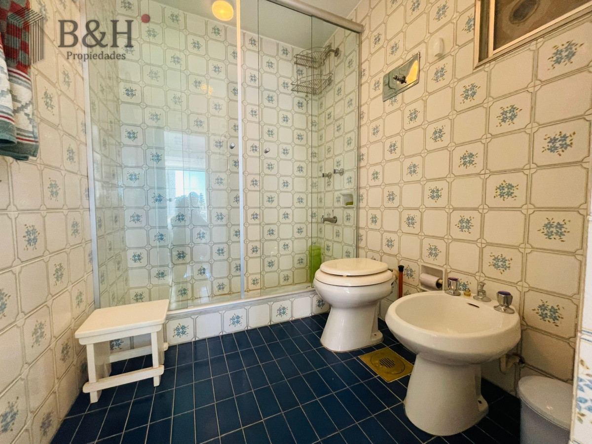Apartamento ID.2441 - ALQUILER TEMPORARIO DE APARTAMENTO DE 3 DORMITORIOS A METROS DEL PUERTO DE PUNTA DEL ESTE