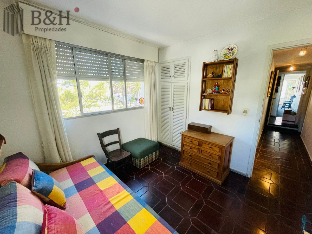 Apartamento ID.2441 - ALQUILER TEMPORARIO DE APARTAMENTO DE 3 DORMITORIOS A METROS DEL PUERTO DE PUNTA DEL ESTE