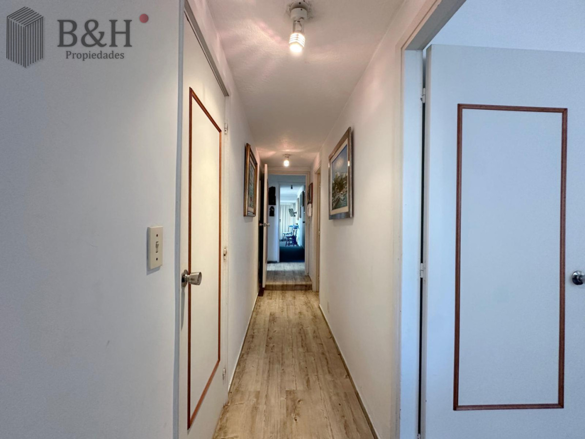 Apartamento ID.2441 - ALQUILER TEMPORARIO DE APARTAMENTO DE 3 DORMITORIOS A METROS DEL PUERTO DE PUNTA DEL ESTE