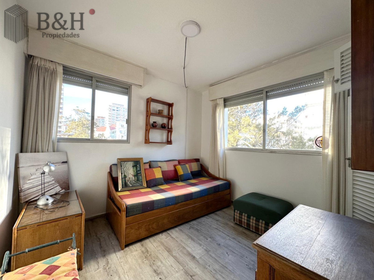 Apartamento ID.2441 - ALQUILER TEMPORARIO DE APARTAMENTO DE 3 DORMITORIOS A METROS DEL PUERTO DE PUNTA DEL ESTE