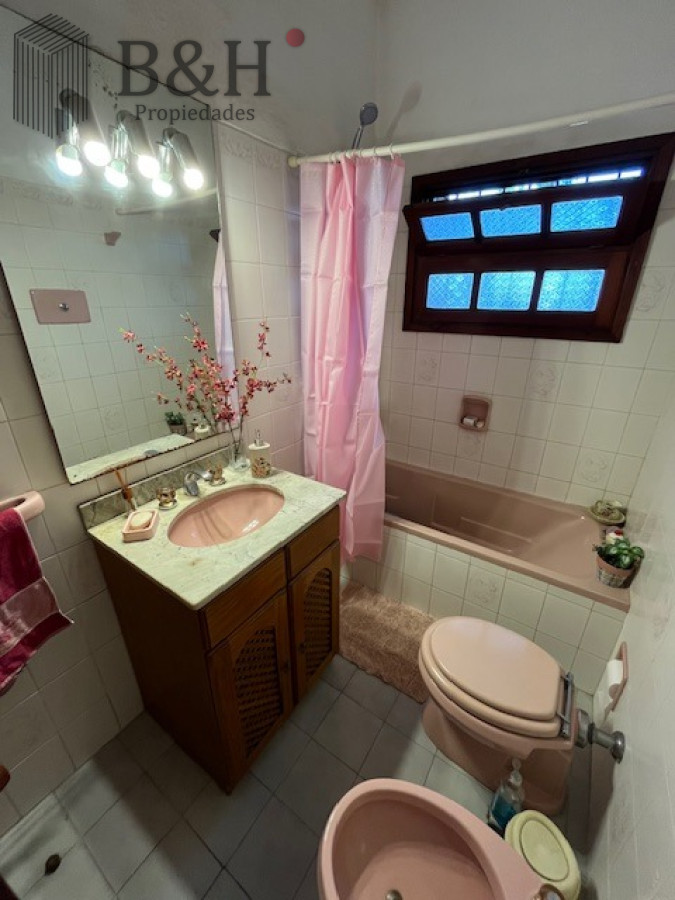 Casa ID.6660 - Casa en venta de 3 dormitorios, Pinares, Punta del Este 