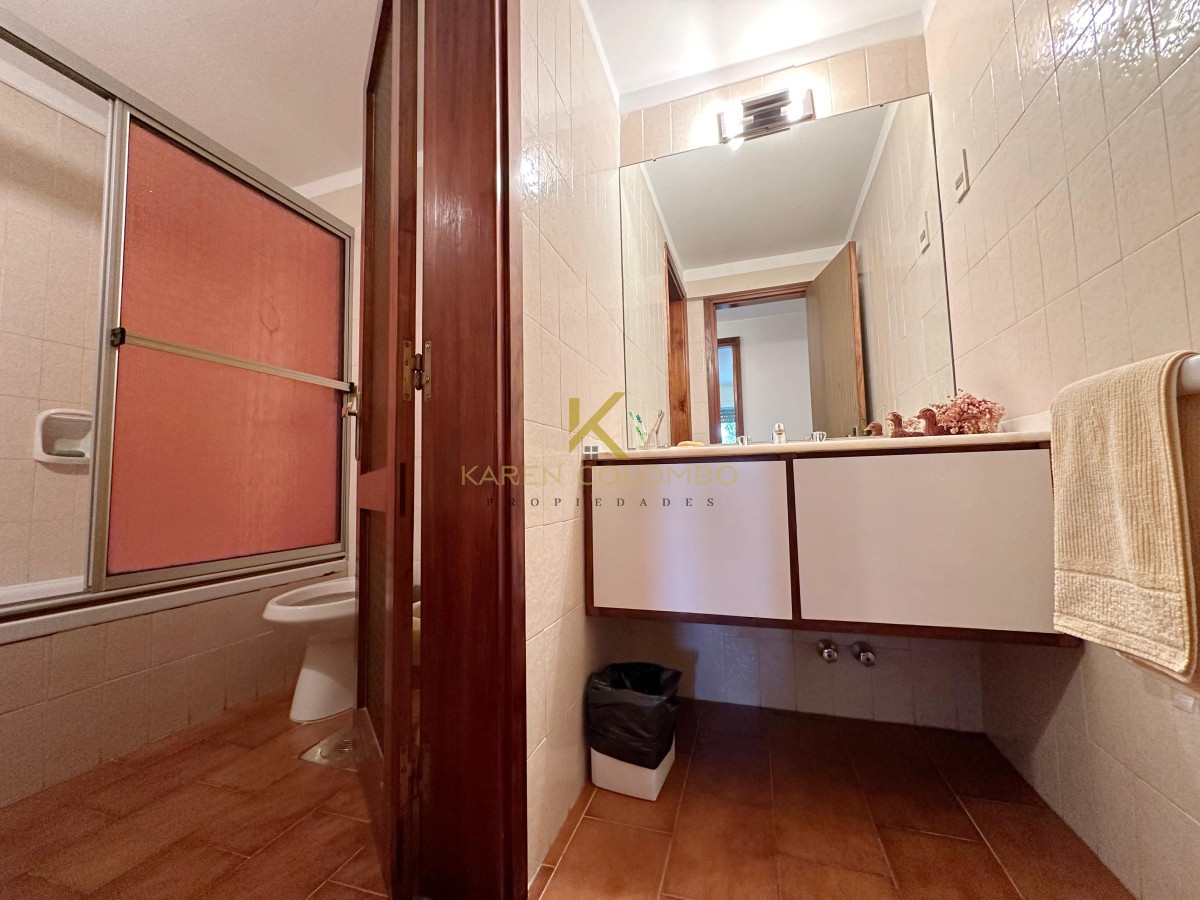 Apartamento ID.21094950 - Departamento de 3 dormitorios mas dependencia de servicio en edificio Bora Bora, Roosevelt Punta del Este