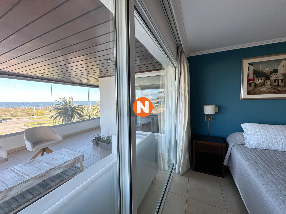 Apartamento Ref.224920 - Departamento en venta de 4 Suites en Playa Brava, Punta del Este