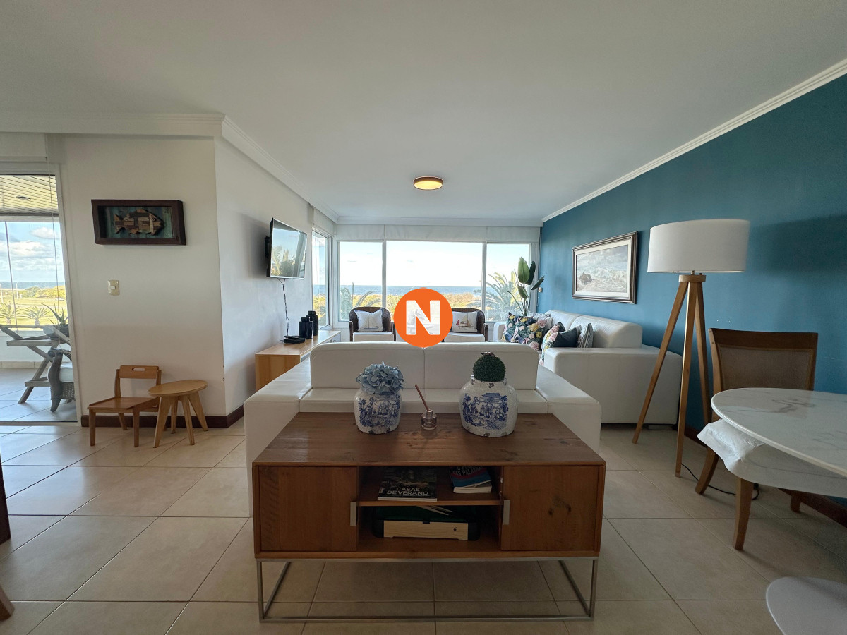 Apartamento Ref.224920 - Departamento en venta de 4 Suites en Playa Brava, Punta del Este