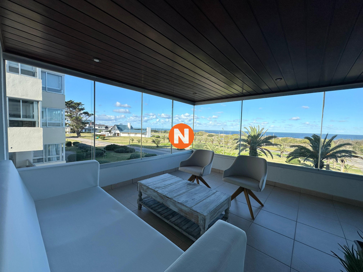 Apartamento Ref.224920 - Departamento en venta de 4 Suites en Playa Brava, Punta del Este