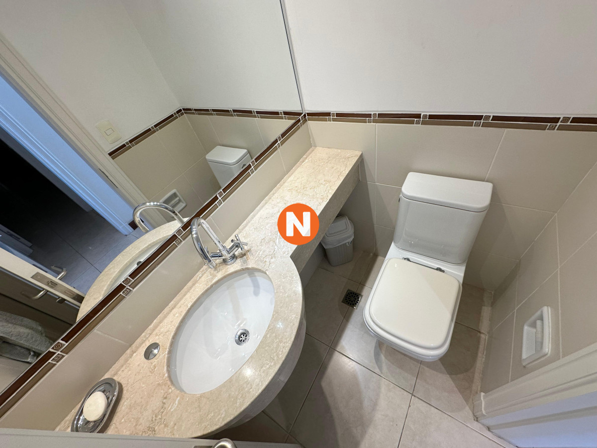 Apartamento Ref.224920 - Departamento en venta de 4 Suites en Playa Brava, Punta del Este