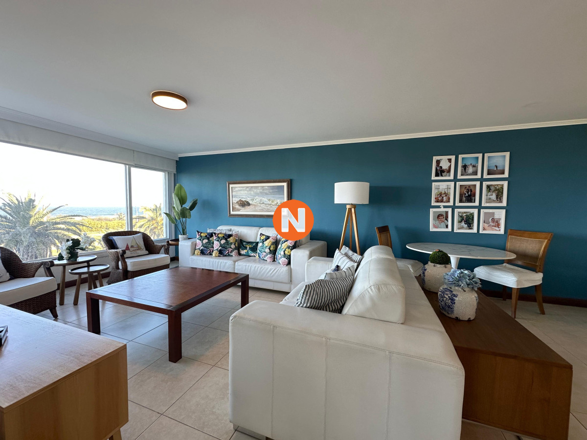 Apartamento Ref.224920 - Departamento en venta de 4 Suites en Playa Brava, Punta del Este