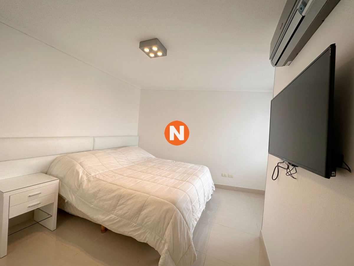 Apartamento Ref.225008 - Apartamento en venta de 3 dormitorios en Miami boulevard I, Punta del Este.