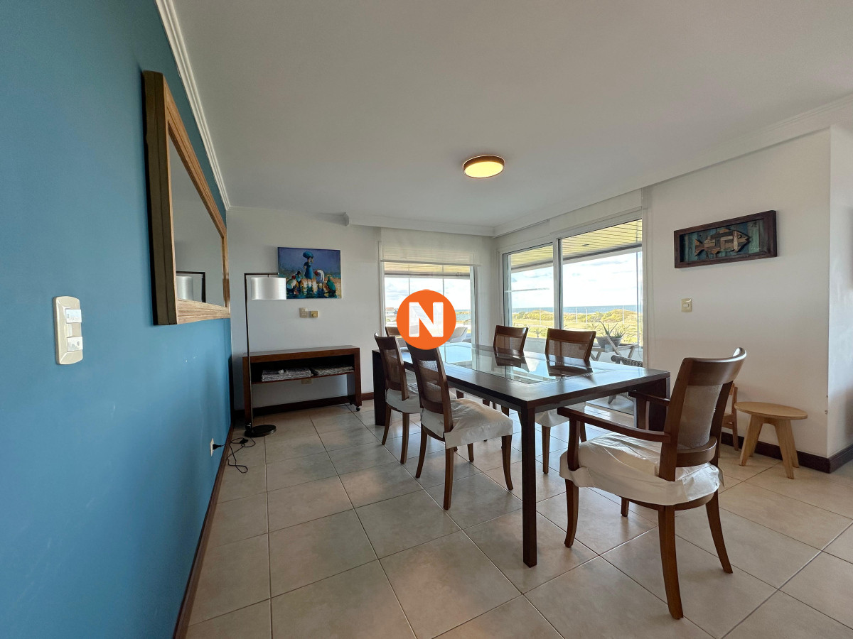 Apartamento Ref.224920 - Departamento en venta de 4 Suites en Playa Brava, Punta del Este