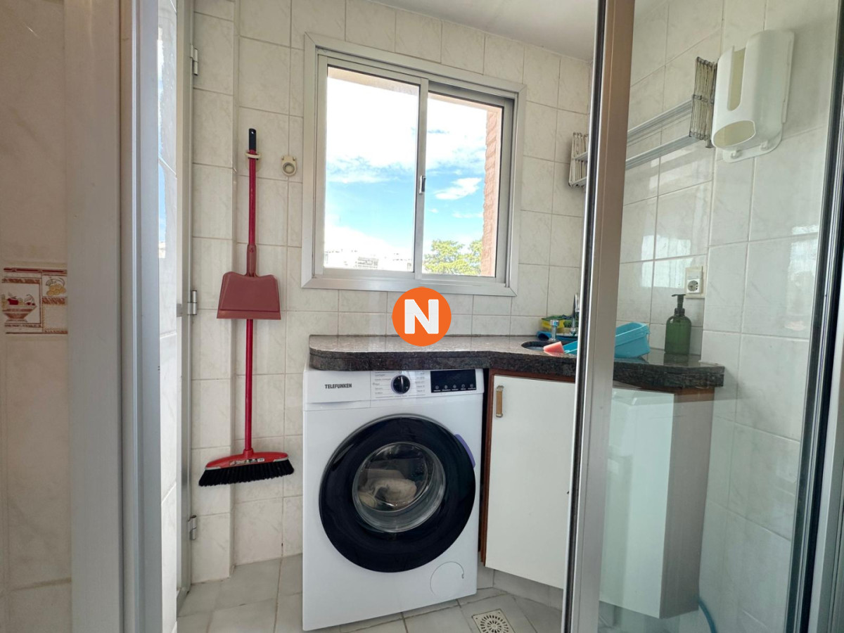 Apartamento Ref.225015 - Departamento en Venta de 2 dormitorios en Mansa, Punta del Este