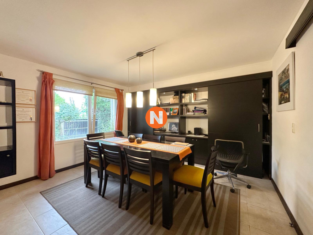 Casa Ref.225358 - Casa en Venta de 3 Dormitorios en Punta del Este, Zona Colegios