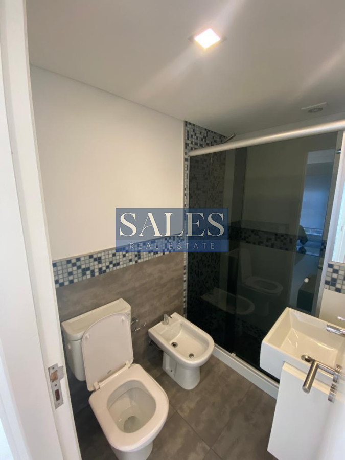 Apartamento ID.1091 - Hermoso apartamento de dos dormitorios, a dos cuadras de la playa. Punta del Este 
