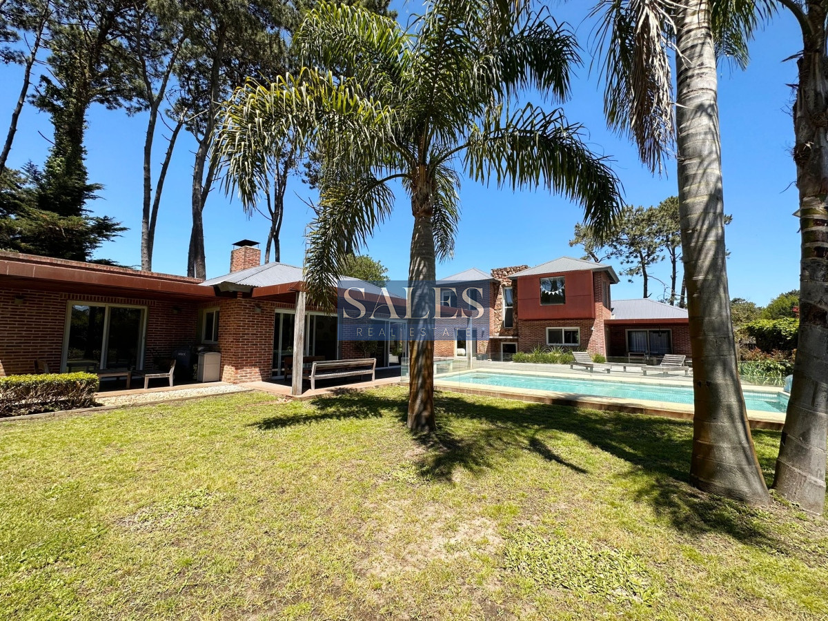 Casa ID.247 - Casa en venta en zona Lugano