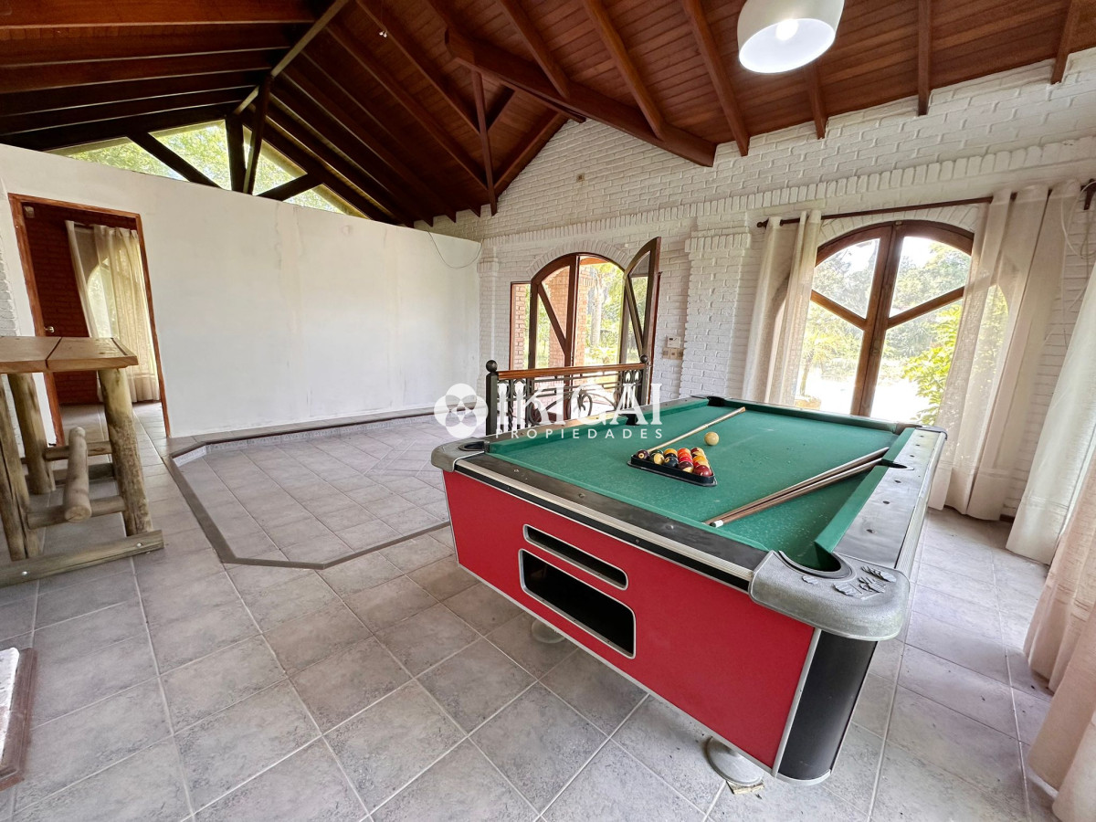 Casa ID.309 - Casa de 3 dormitorios + dependencia en venta en Jardines de Córdoba, Punta del Este.