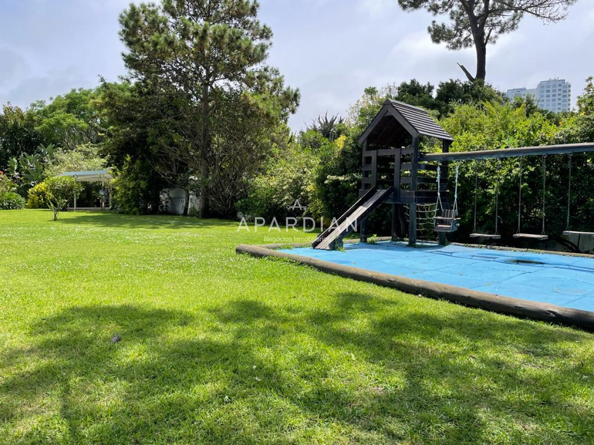 Apartamento ID.21097329 - Monoambiente en venta en Edificio Luna de Mar, Punta del Este. 