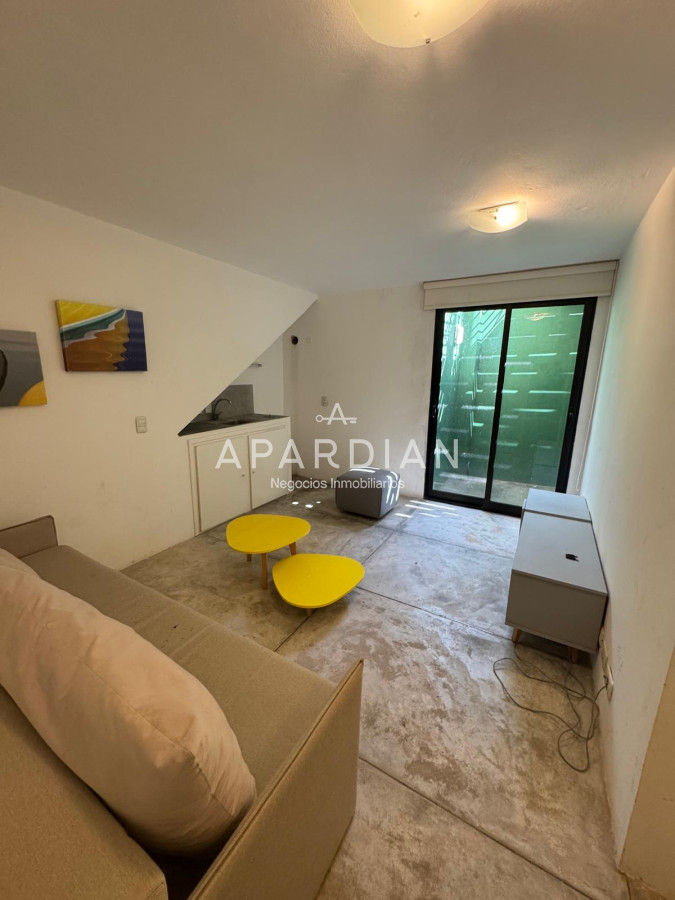 Casa ID.21098135 - Casa en venta de 4 dormitorios en La Arbolada, Punta del Este.