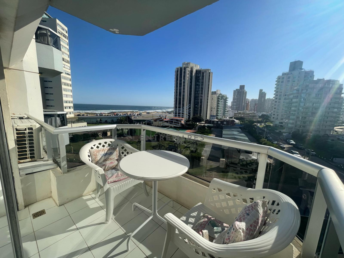 Apartamento ID.241 - Apartamento de 1 dormitorio en venta, Brava, Punta del Este 
