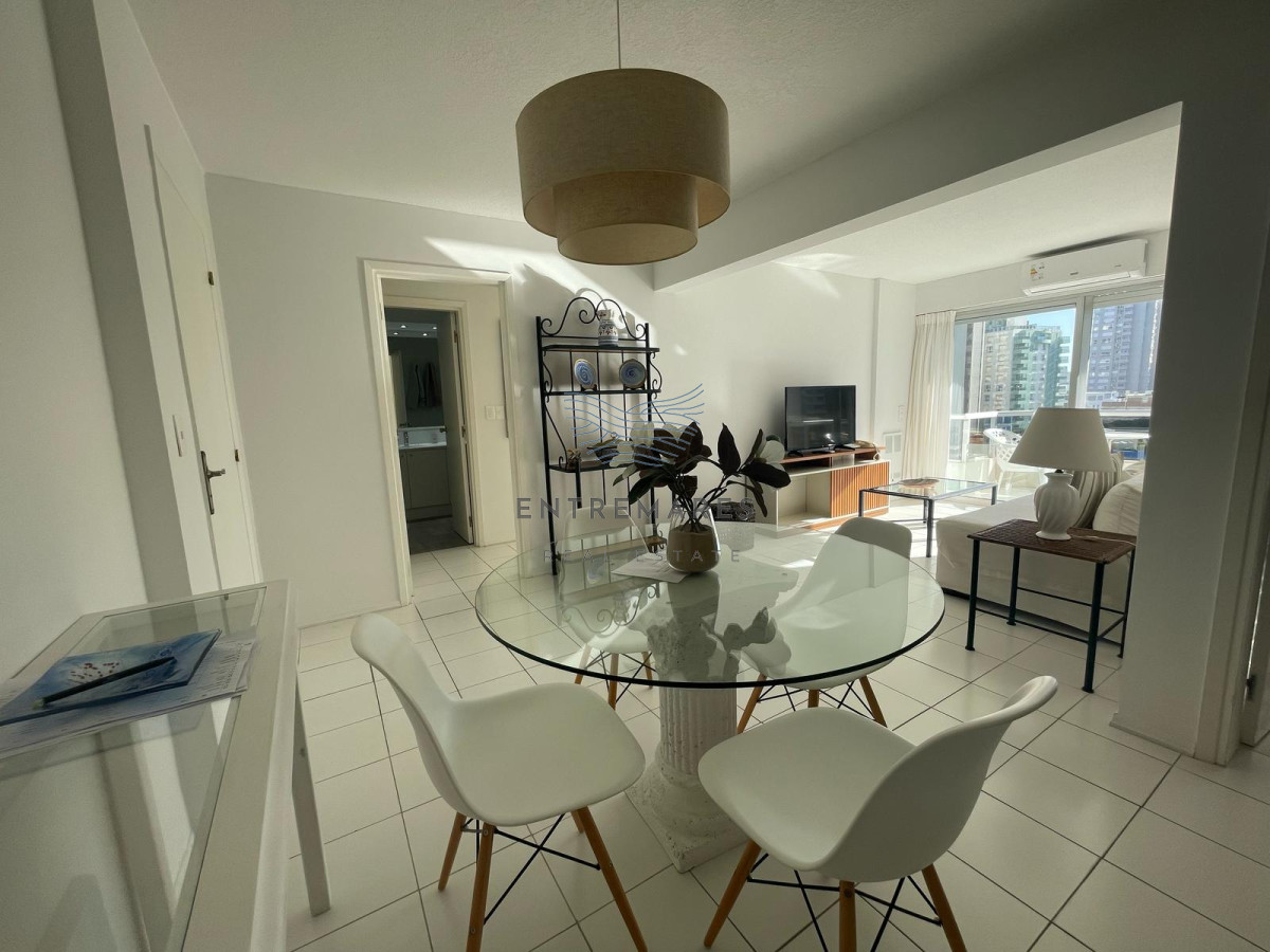 Apartamento ID.241 - Apartamento de 1 dormitorio en venta, Brava, Punta del Este 