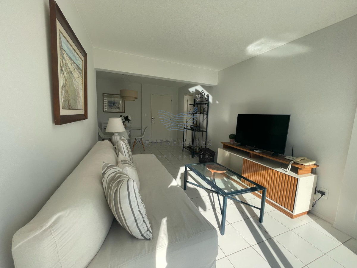 Apartamento ID.241 - Apartamento de 1 dormitorio en venta, Brava, Punta del Este 