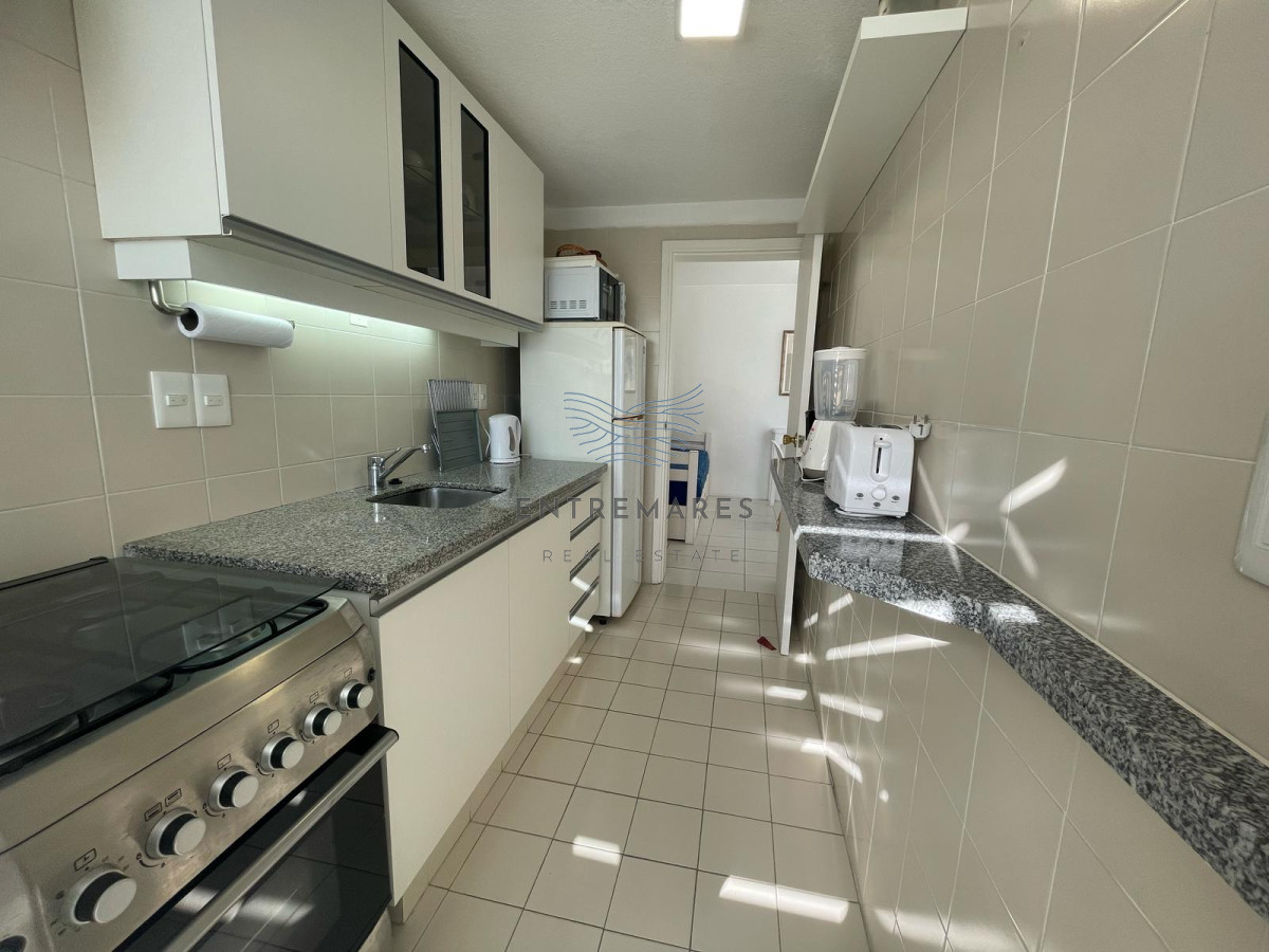 Apartamento ID.241 - Apartamento de 1 dormitorio en venta, Brava, Punta del Este 