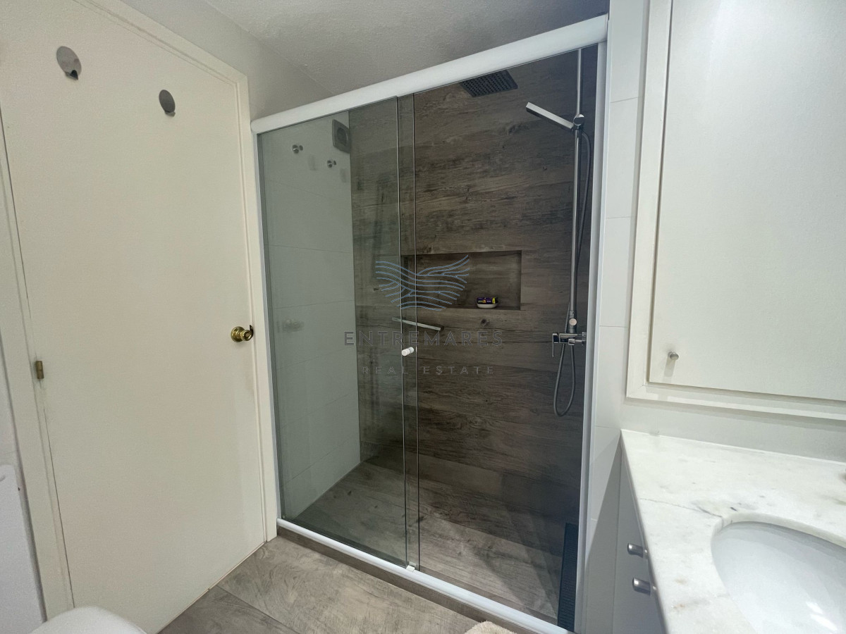 Apartamento ID.241 - Apartamento de 1 dormitorio en venta, Brava, Punta del Este 