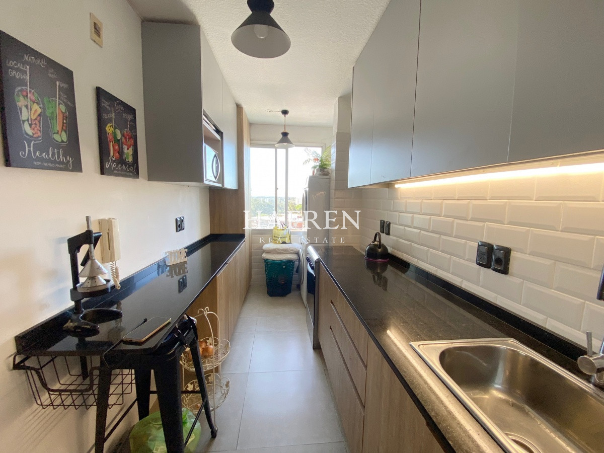 Apartamento ID.294 - Apartamento en venta de 3 dormitorios en edificio Leblón, Punta del Este.