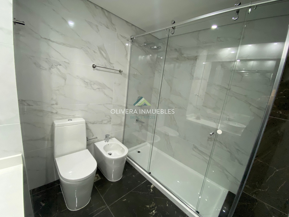 Apartamento ID.2587 - EXCELENTE PENTHOUSE EN MIAMI BOULEVARD, PUNTA DEL ESTE