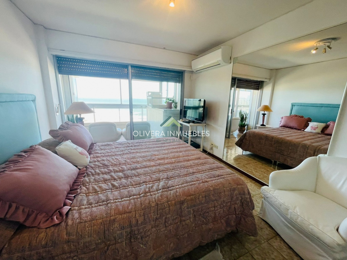 Apartamento ID.12378 - Edificio El Torreon, Apartamento 3 Dormitorios - Punta Del Este