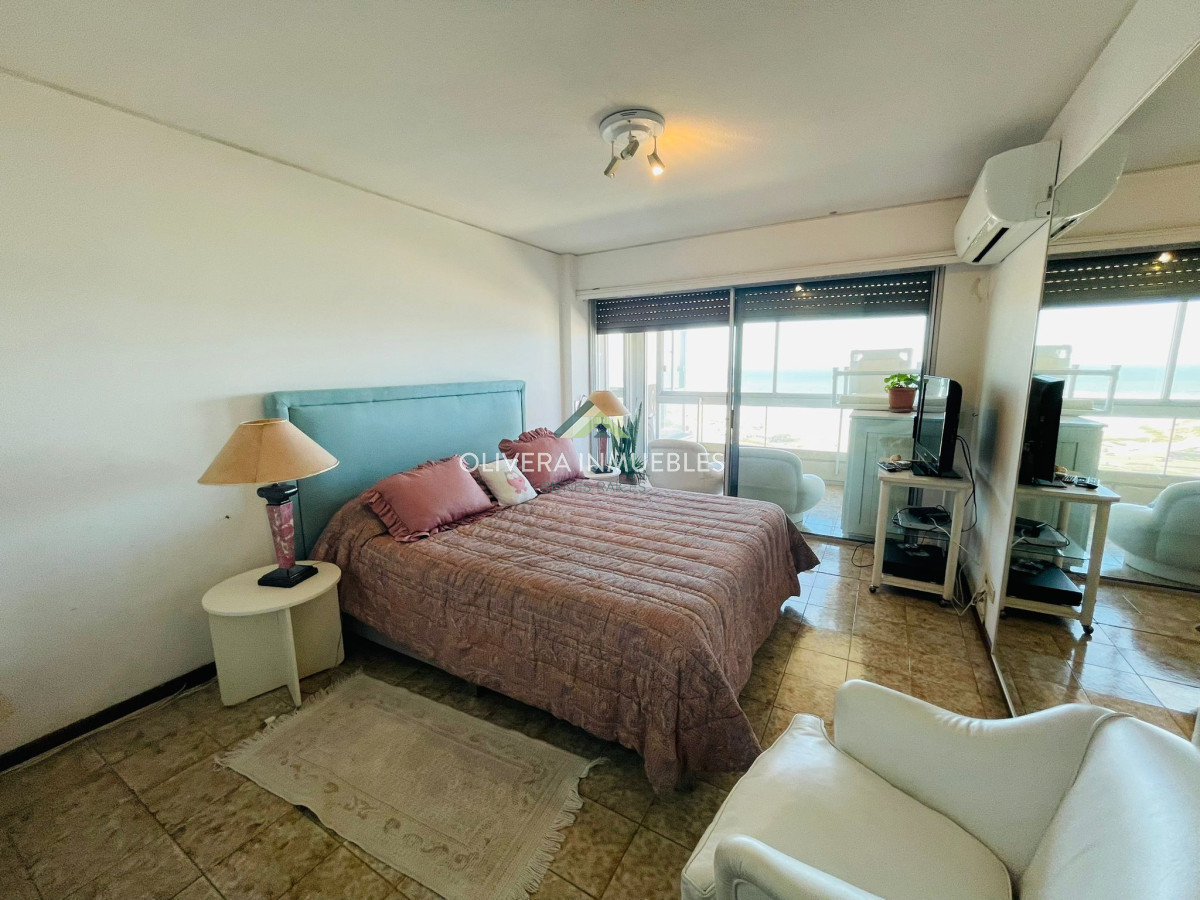 Apartamento ID.12378 - Edificio El Torreon, Apartamento 3 Dormitorios - Punta Del Este