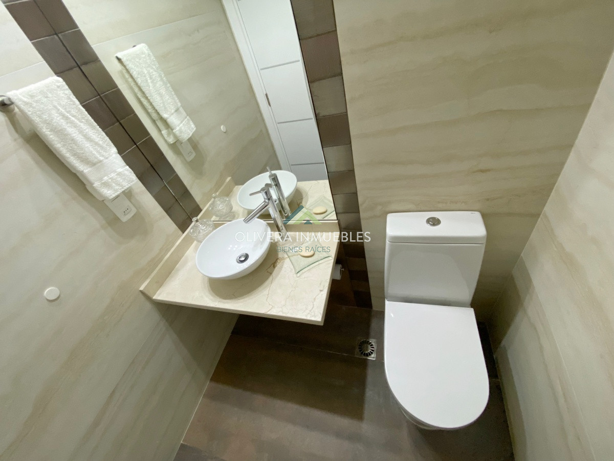 Apartamento ID.2587 - EXCELENTE PENTHOUSE EN MIAMI BOULEVARD, PUNTA DEL ESTE