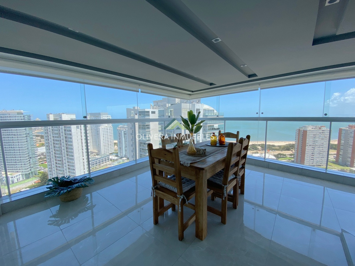 Apartamento ID.2587 - EXCELENTE PENTHOUSE EN MIAMI BOULEVARD, PUNTA DEL ESTE