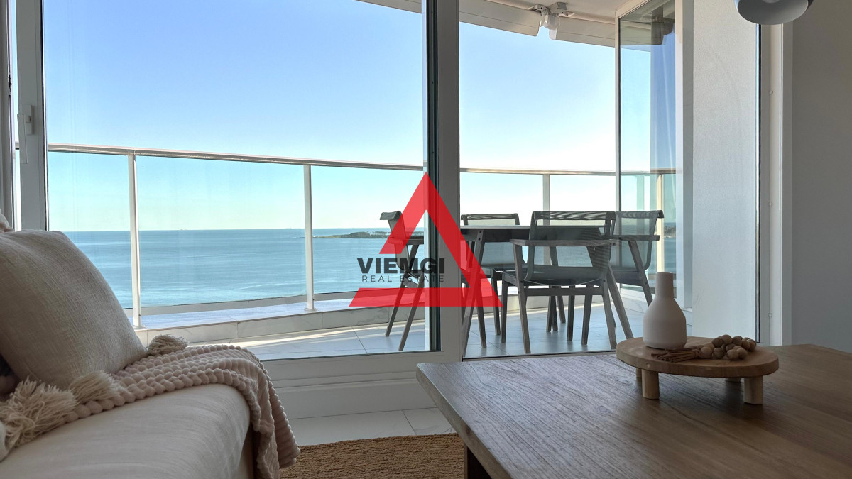Apartamento ID.66 - Departamento en venta en edificio Paramount de 3 suites + dependencia de servicio, piso alto. Playa Mansa, Punta del Este