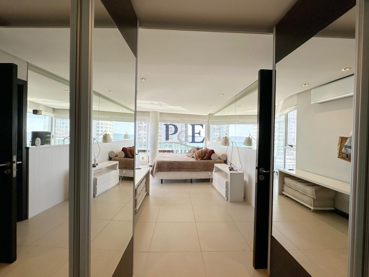 Apartamento en venta de 3 dormitorios en suite Pda 5 Playa Mansa. - Imagen 13