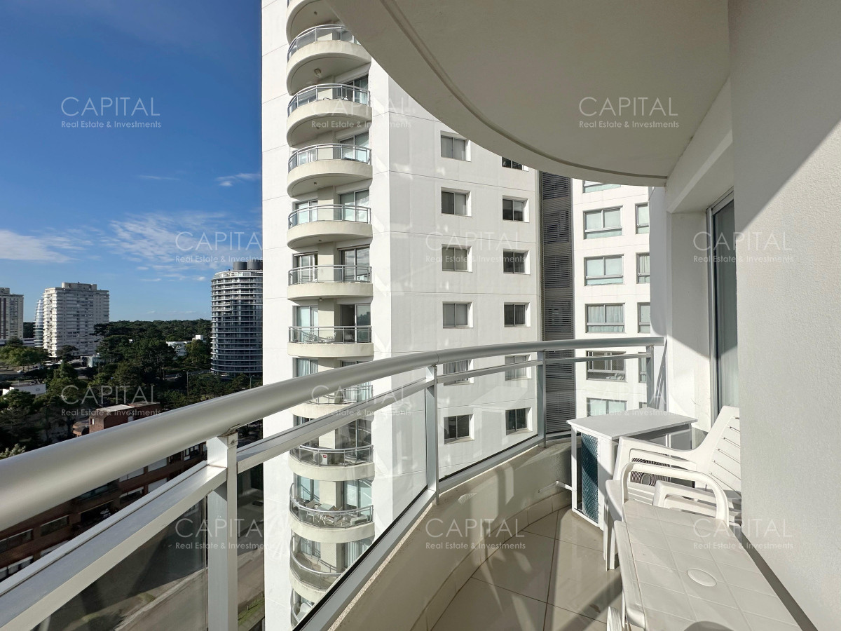 Apartamento ID.36504 - Departamento en Venta de 2 Dormitorios en Ocean Drive, Punta del Este