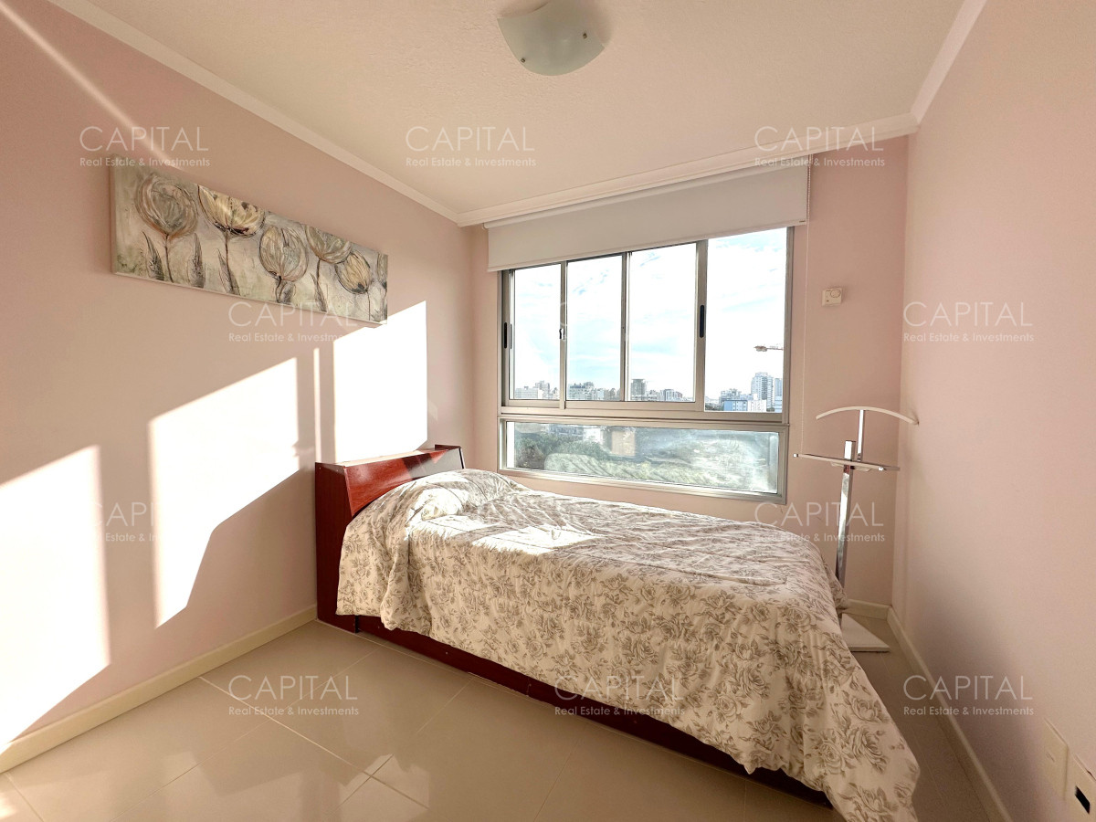 Apartamento ID.36504 - Departamento en Venta de 2 Dormitorios en Ocean Drive, Punta del Este